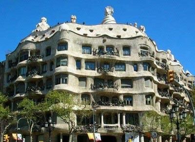 背上行囊，讓心去旅行：全球最吸引人的20個(gè)旅游目的地